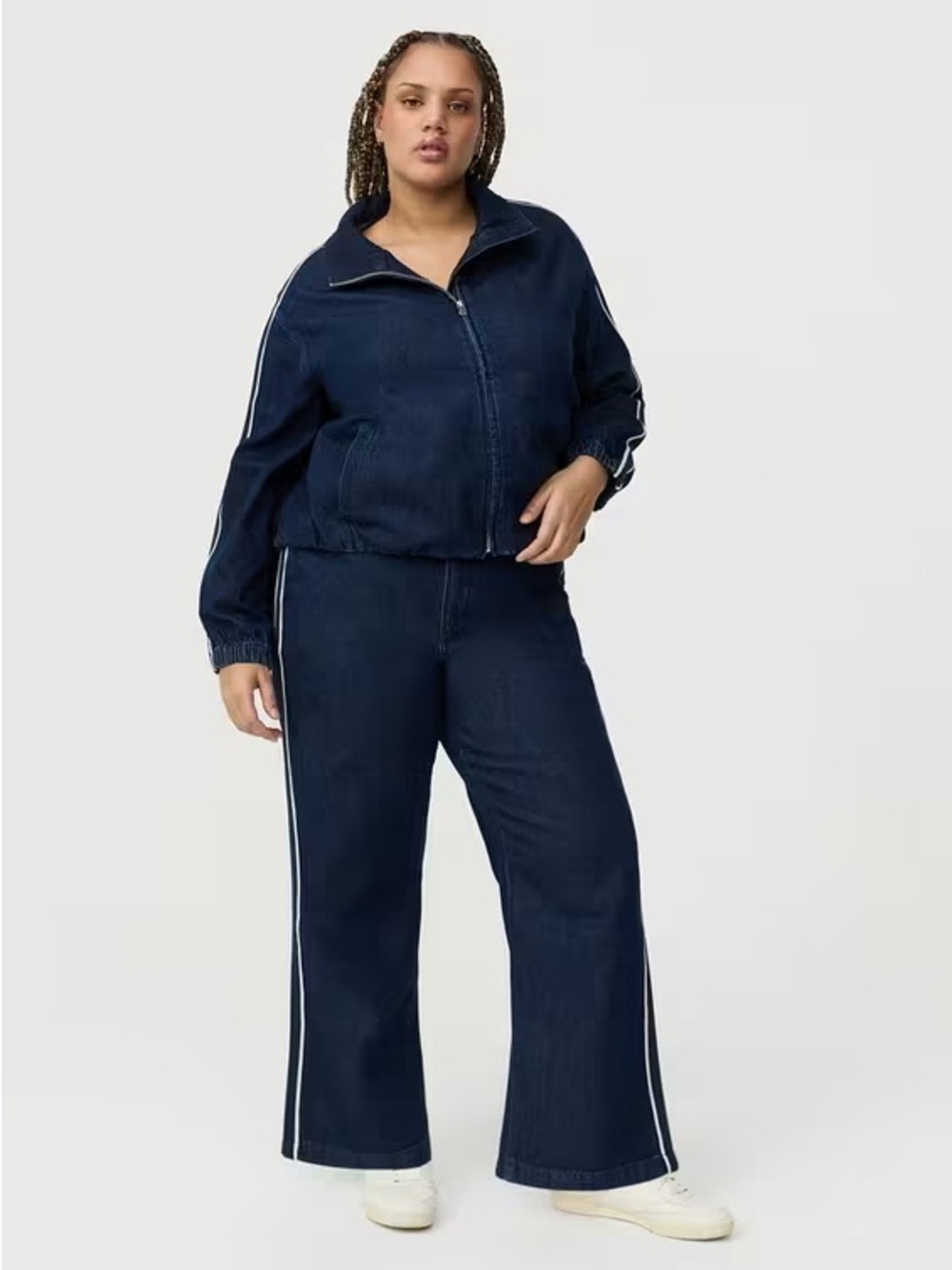 Torrid size 2 TALL Navy Wide-Leg Track Pants with Side Stripe